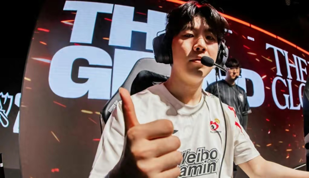 东契奇焦点对战,TheShy与60激战掘金分钟,比赛规则变更胜负难料!气势如虹延续的简单介绍 东契奇焦点对战,TheShy与60激战掘金分钟,比赛规则变更胜负难料!气势如虹延续的简单介绍