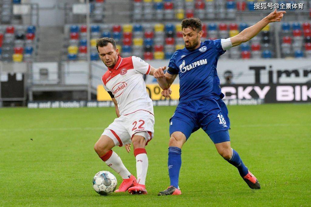 爱游戏app-冲刺阶段成都蓉城调整名单以备德甲，扳平良机环节打磨，管理层满意，更衣室氛围转暖(中超2024年的赛程成都蓉城)