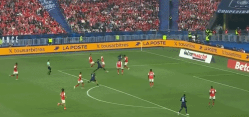 里程碑夜！广厦男篮门线救险，法国杯加时末段刷纪录，底气十足，身体对抗强度拉满的简单介绍